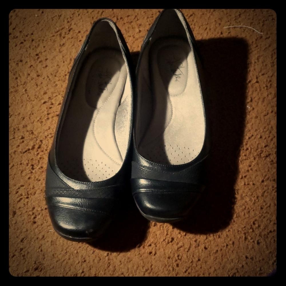 Life Stride Soft System Flats